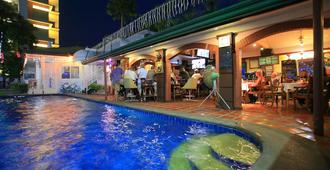 Orchid Inn Resort - Angeles City - Pool