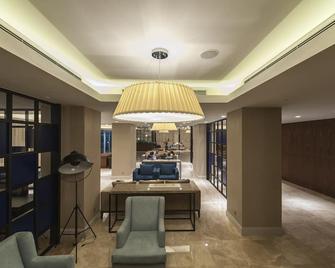 Le Bleu Hotel & Resort - Kuşadası - Lobby