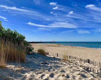Cape Agde Charmant chalet sur le Mont Saint Loup - Agde - Plage