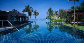 Chongfah Resort - Khao Lak - Bể bơi
