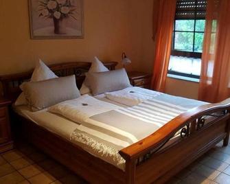 St Michael Atrona Gmbh - Euskirchen - Chambre