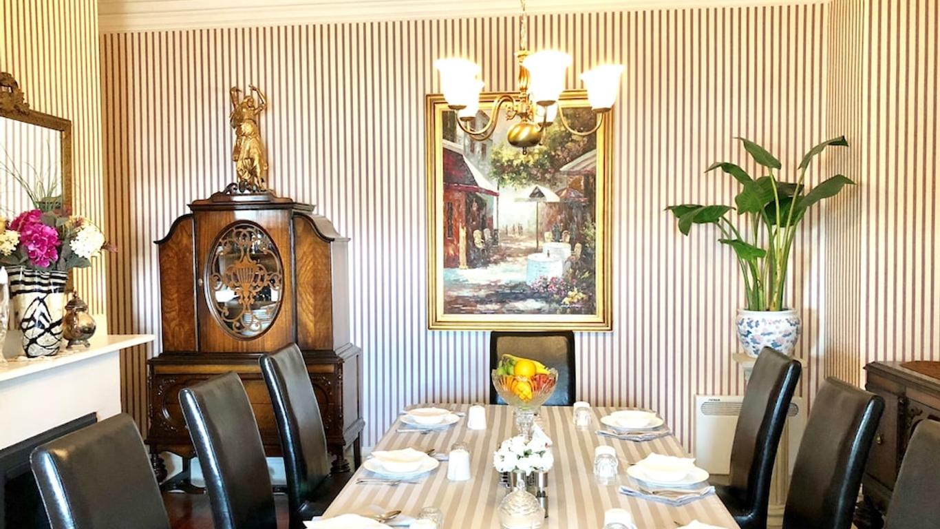Balmoral House Bed & Breakfast