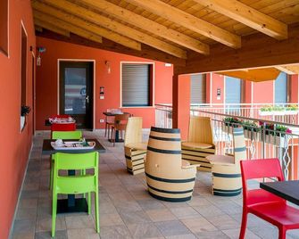 Vino e Turismo - Cuneo - Balcon