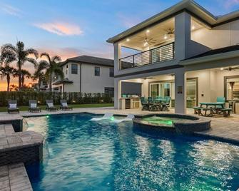 Close To Disney / Free Shuttle / Private Pool And Spa - Bay Lake - Pool
