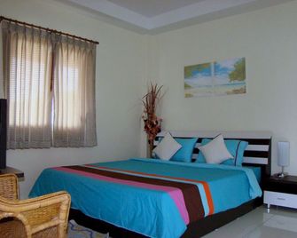 Sea beach Koh Larn 2 Hotel - Ko Lan - Bedroom