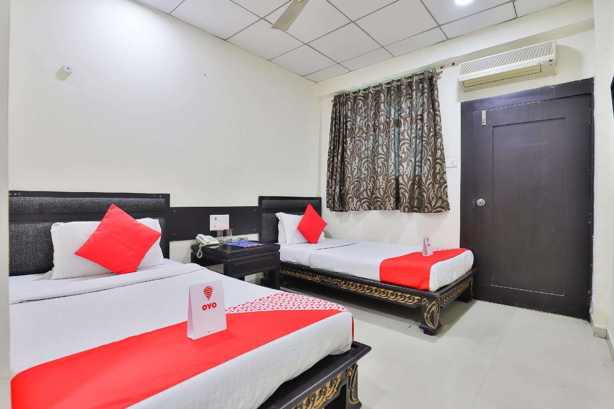 Hotel O Lotus Residency - Daman - Ložnice