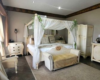 Excalibur Boutique Hotel - Rustenburg