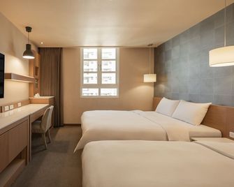 Kindness Hotel - Sanduo Shopping District Branch - Kaohsiung City - Bedroom