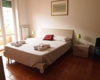 Tolli - Roma - Habitación