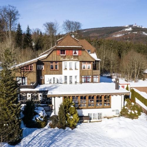 لاند هاوس فوريستا