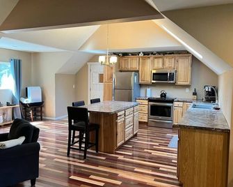 The Loft At The Nisqually Highland Ranch - Eatonville - Cocina