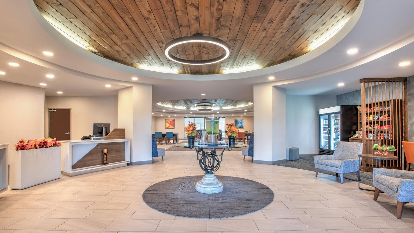 Holiday Inn Express & Suites Zanesville North