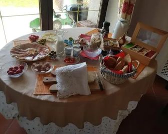 Pr'Simi - Preddvor - Buffet