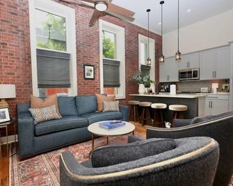 ⁂ Lux Condo in Downtown Area ⁂ - Knoxville - Living room