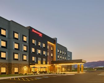 Hampton Inn & Suites by Hilton Belgrade Bozeman Airport - Belgrade - Budova