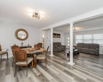 4bed,3bth Windrock Haven With Long Term Indirect Trail Access Atv Bike Adventure - Oliver Springs - Comedor