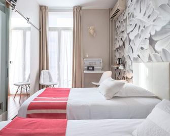 Hôtel Cecil Adults only - Antibes - Bedroom