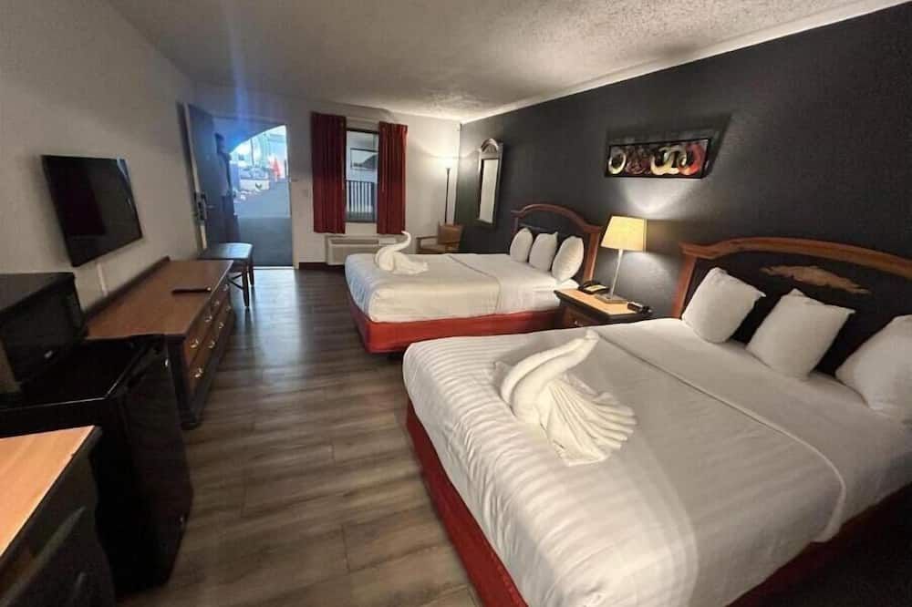 Suite Dreams Hotel - Mattoon