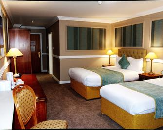 Ashbourne Court Hotel - Ashbourne - Bedroom
