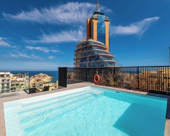 Onyx Hotel - San Giuliano - Piscina