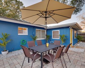 Calming Getaway 9 Mi to Clearwater Beach! - Clearwater - Patio