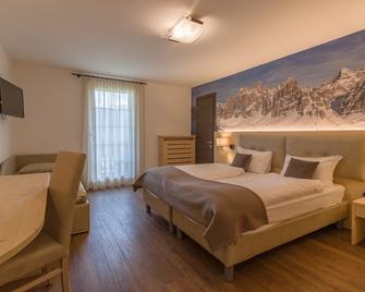 Hotel Villa Argentina - Cortina d'Ampezzo - Phòng ngủ