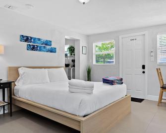 The Blue House Fort Lauderdale - Fort Lauderdale - Bedroom