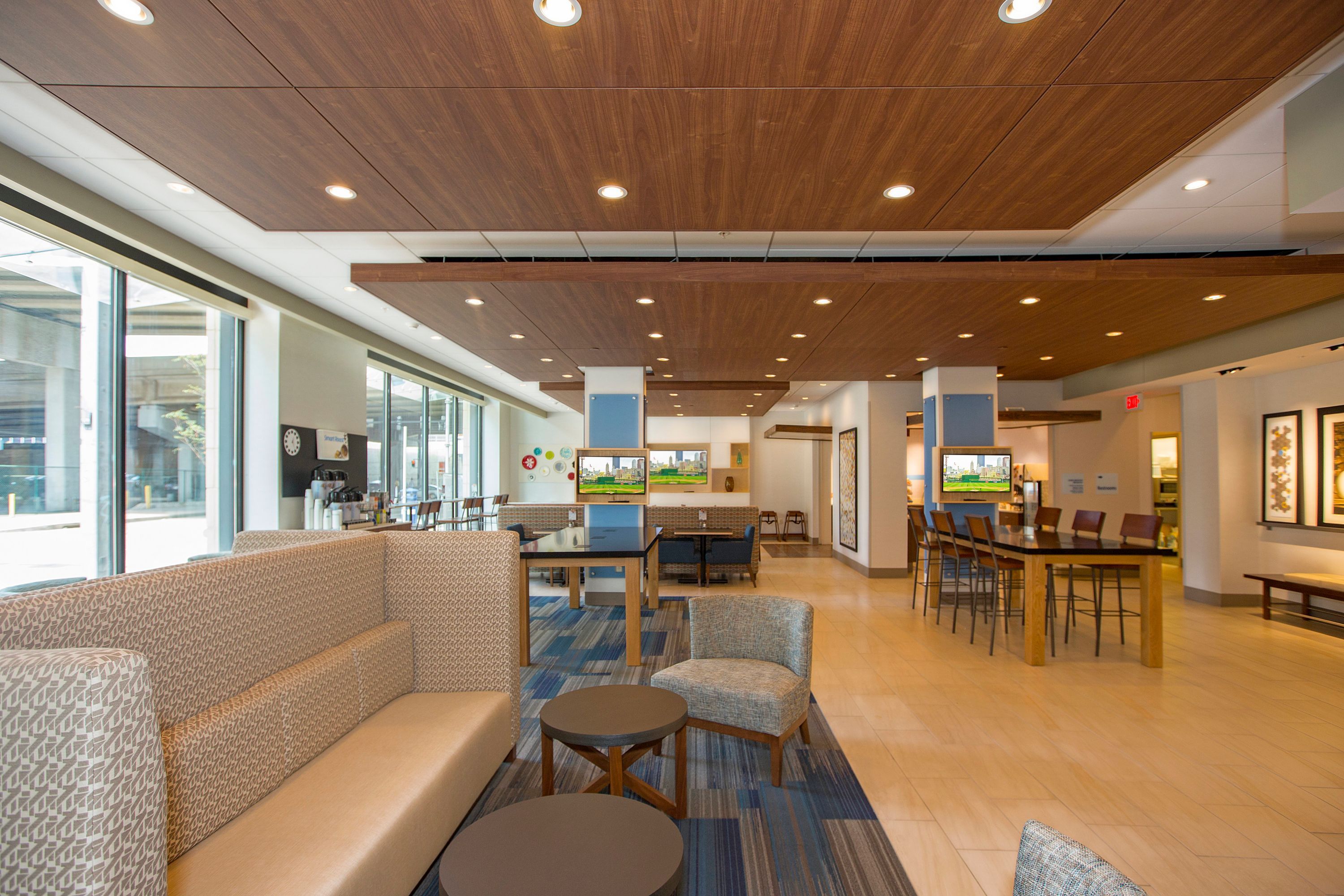 Holiday Inn Express & Suites Pittsburgh North Shore By IHG - פיטסבורג - בניין