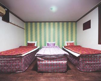 Yangsan Tongdosa W - Yangsan - Bedroom