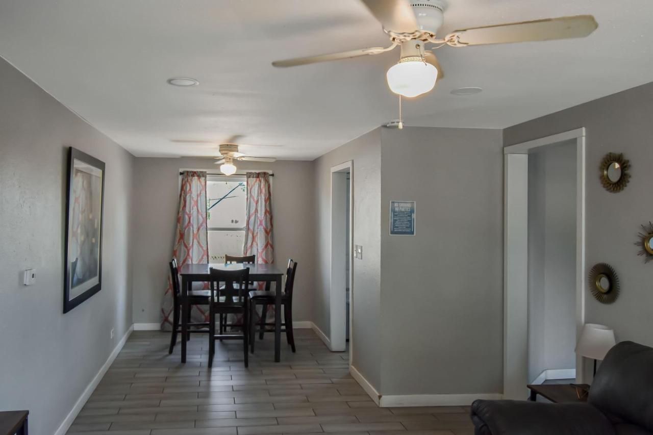Great Updated King Bed Near Denver Sport