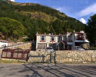 OYO 22586 Mashoo Resorts - Kullu - Edificio