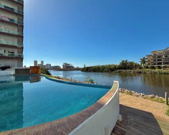 4014 Habitacion Hotelera En Condo Pacifi - Mazatlán - Pool