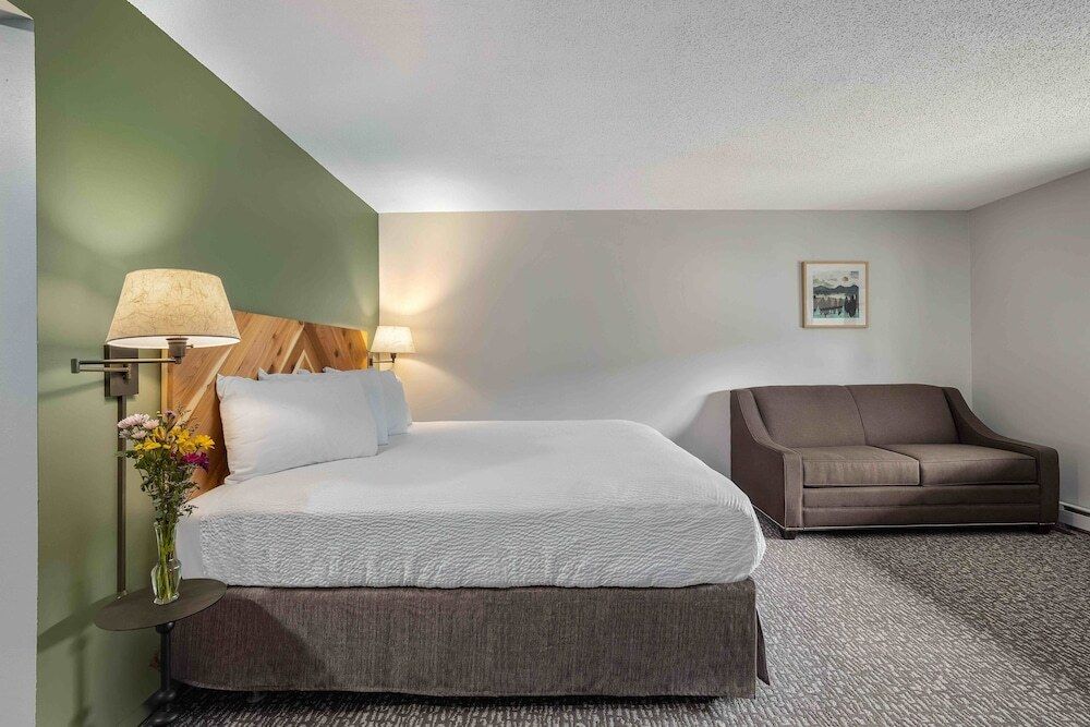 The Lodge at Mount Snow - Dover