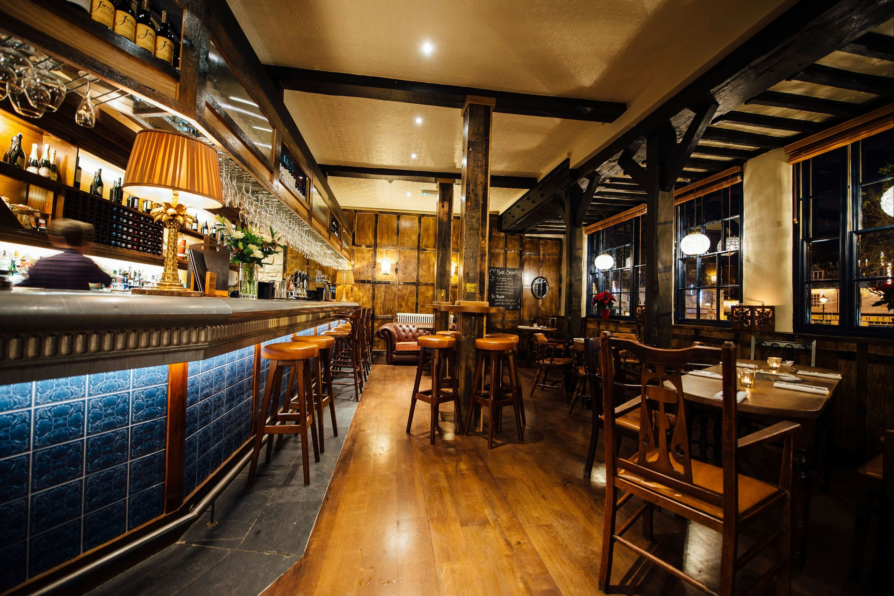 The Blue Boar - Witney - Bar
