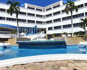Aquarius Hotel Boutique - Pampatar - Piscina