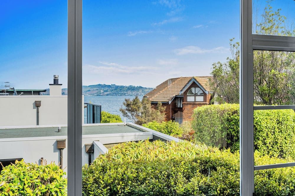 Cottage Mews Motel - טאופו - מרפסת