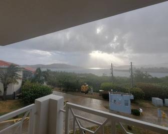 Elimar Bay View Apt With Infinity Pool Available - Culebra - Balcony