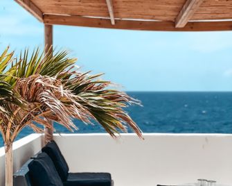 Bijblauw - Willemstad - Balkon