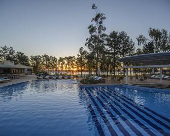 Awa Resort Hotel - Encarnación - Pool