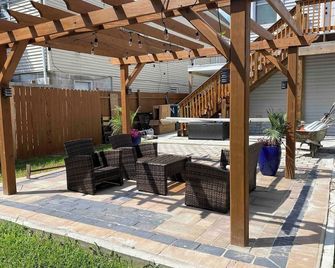 Starlite Sanctuary- Easy Walk to Trop & Boardwalk - Atlantic City - Patio