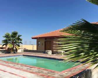 Kang Lodge - Kang - Piscina