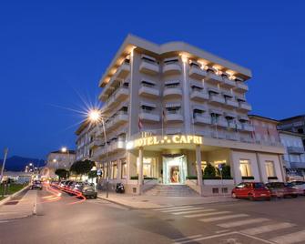 Hotel Capri & Residence - Camaiore - Bangunan