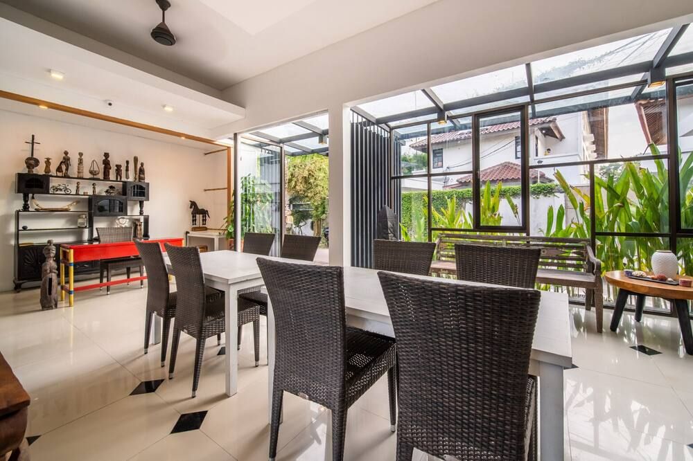 Little Boutique Hotel 108- 30m from Beac - North Kuta - Restaurante