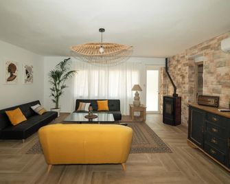 Finca Avellaneda - Rozas de Puerto Real - Living room