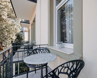 Arthotel Arabella - Bad Nauheim - Balkon
