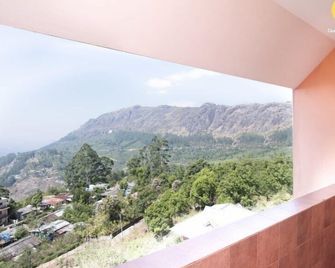 Shamrock - Munnar - Balkon