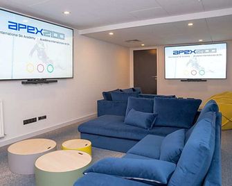 Apex2100 International Ski Academy Tignes - Tignes - Salon