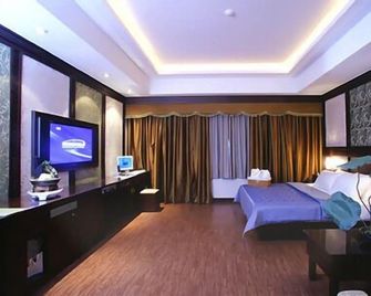 Osan Luxury Hotel - Osan - Habitación