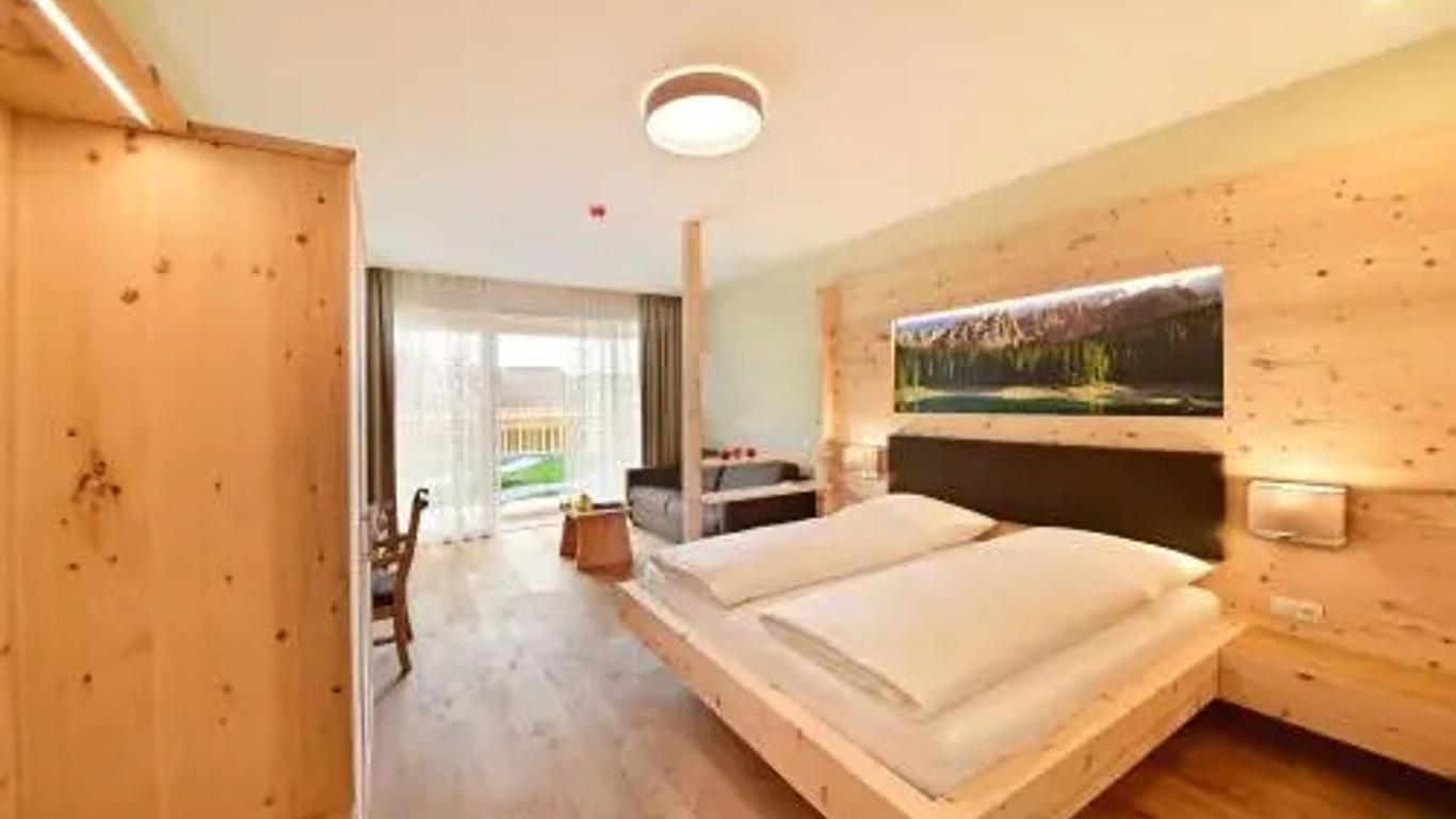 Montara Living Mountain Air