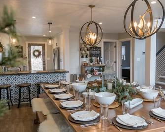 Snowed Inn at Blue Knob - Claysburg - Dining room